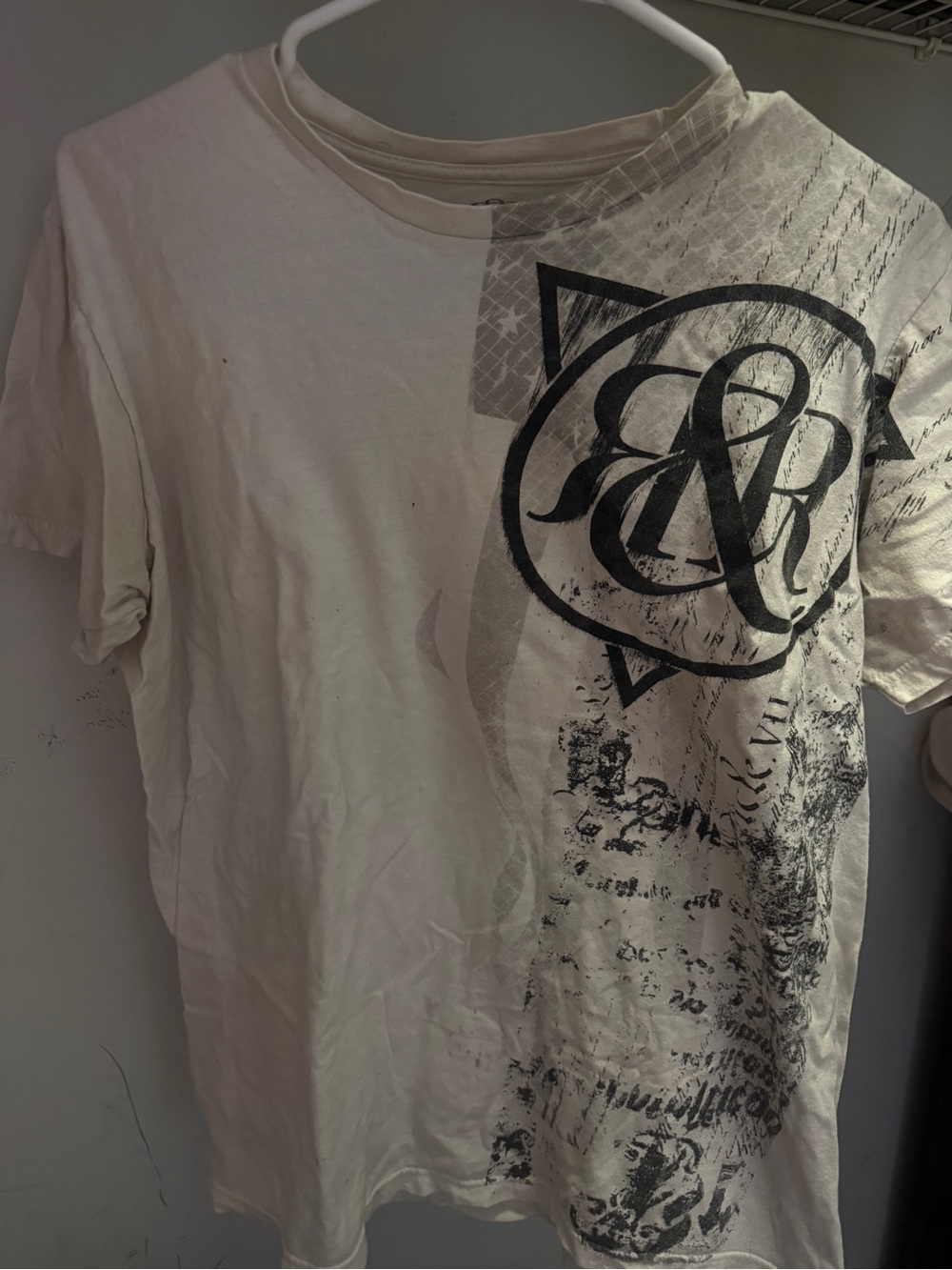 y2k 
Men's Graphic Crewneck T-Shirt in Off-White with Black Print